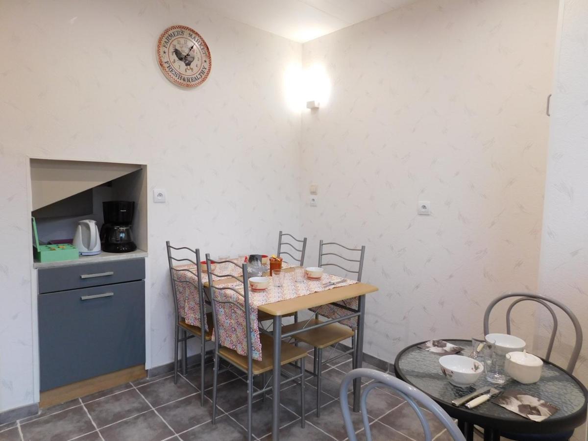 Bed and Breakfast Du Coq A L'Ame Naves  Exterior foto