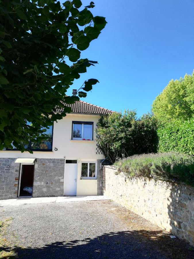 Bed and Breakfast Du Coq A L'Ame Naves  Exterior foto