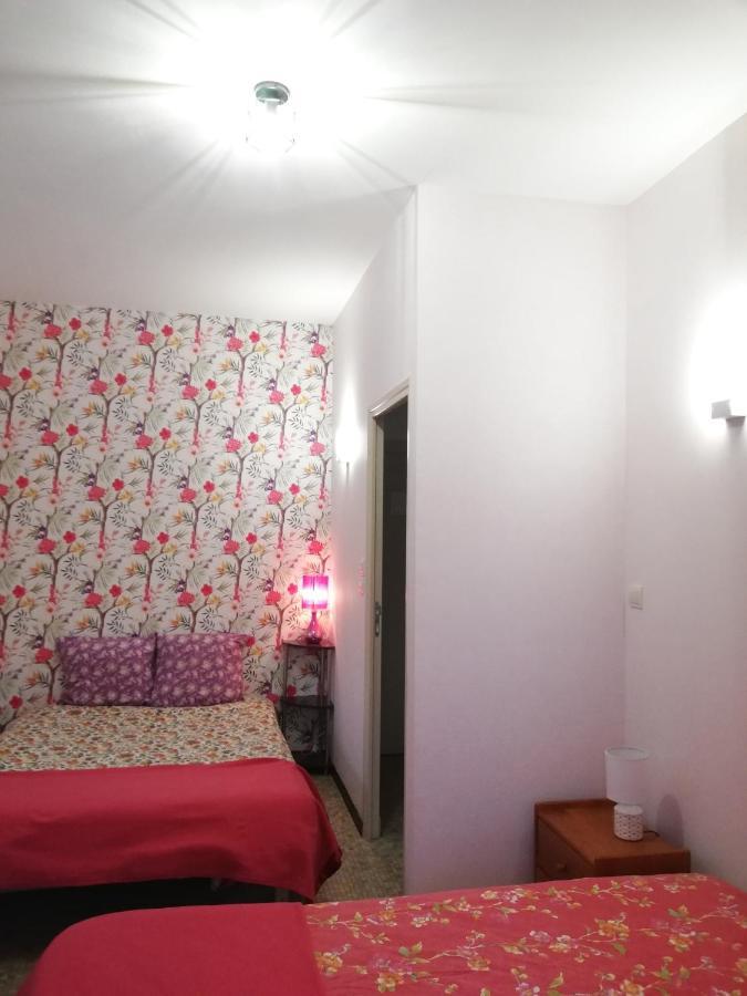Bed and Breakfast Du Coq A L'Ame Naves  Exterior foto