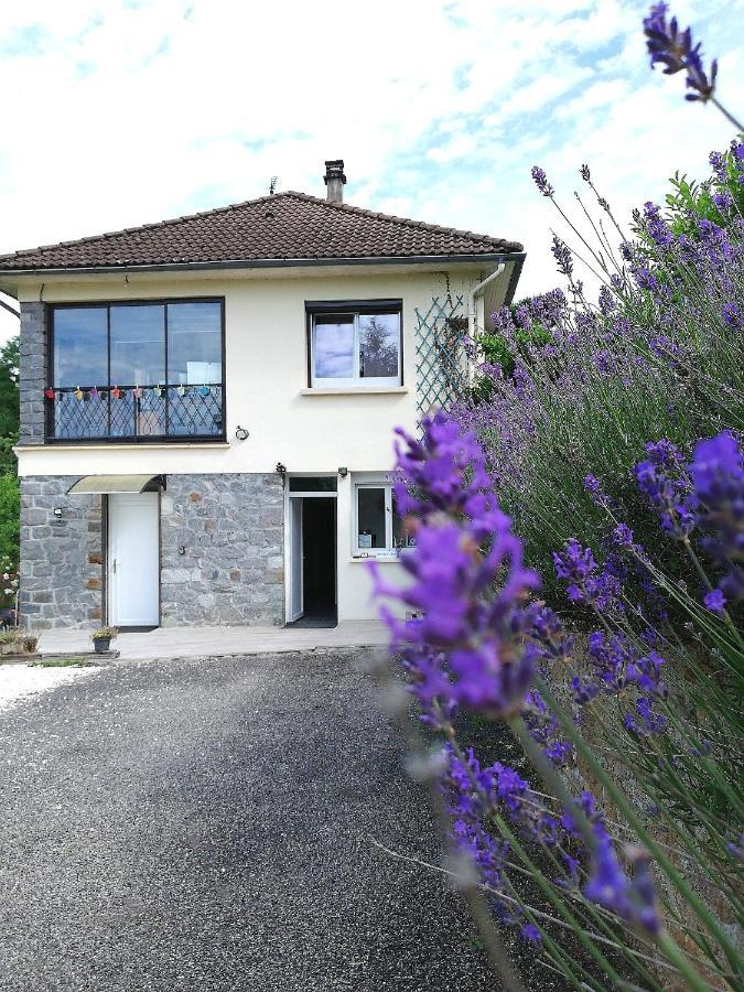 Bed and Breakfast Du Coq A L'Ame Naves  Exterior foto